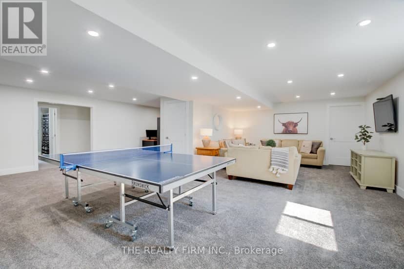 283 Elizabeth Street — photo 24 of 34