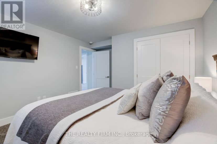 283 Elizabeth Street — photo 29 of 34