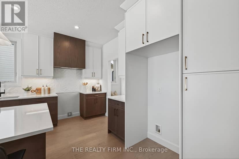 289 King Street — photo 15 of 32