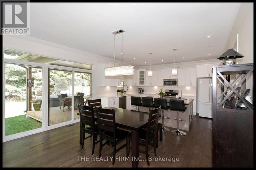 285 Elizabeth Street, Southwest Middlesex, photo 7