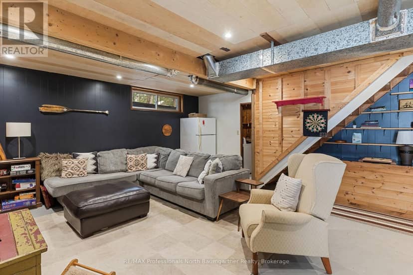 1012 Coulson Lane — photo 17 of 40