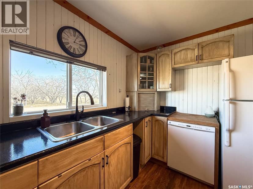 103 1st STREET E, Frontier, photo 6
