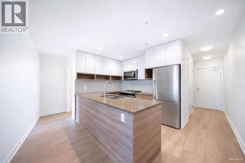 401 8850 UNIVERSITY CRESCENT, Burnaby, photo 4