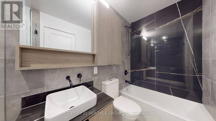 103 L/W - 8888 Yonge Street — photo 24 of 40