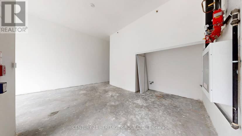 103 L/W - 8888 Yonge Street — photo 37 of 40