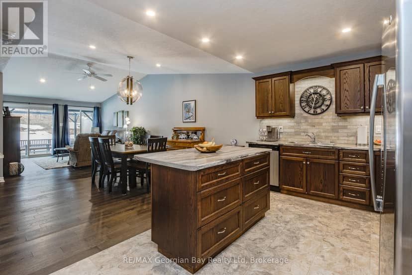 39 Chamberlain Crescent, Penetanguishene, photo 4