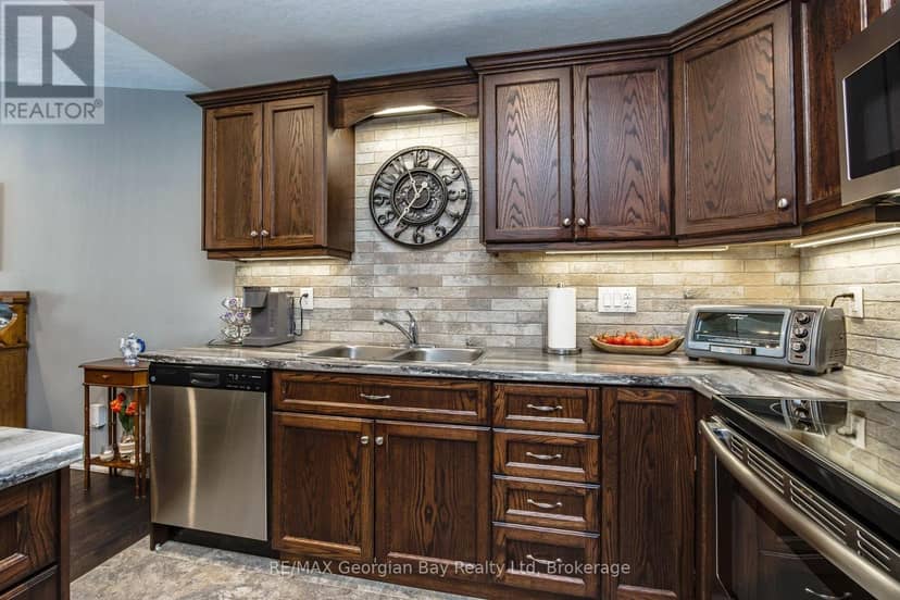 39 Chamberlain Crescent, Penetanguishene, photo 5