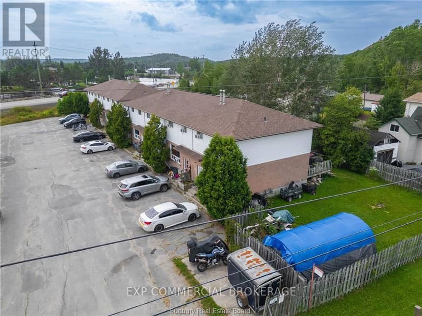 29 Laren Street, Greater Sudbury, photo 2