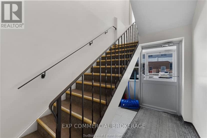 29 Laren Street — photo 24 of 40