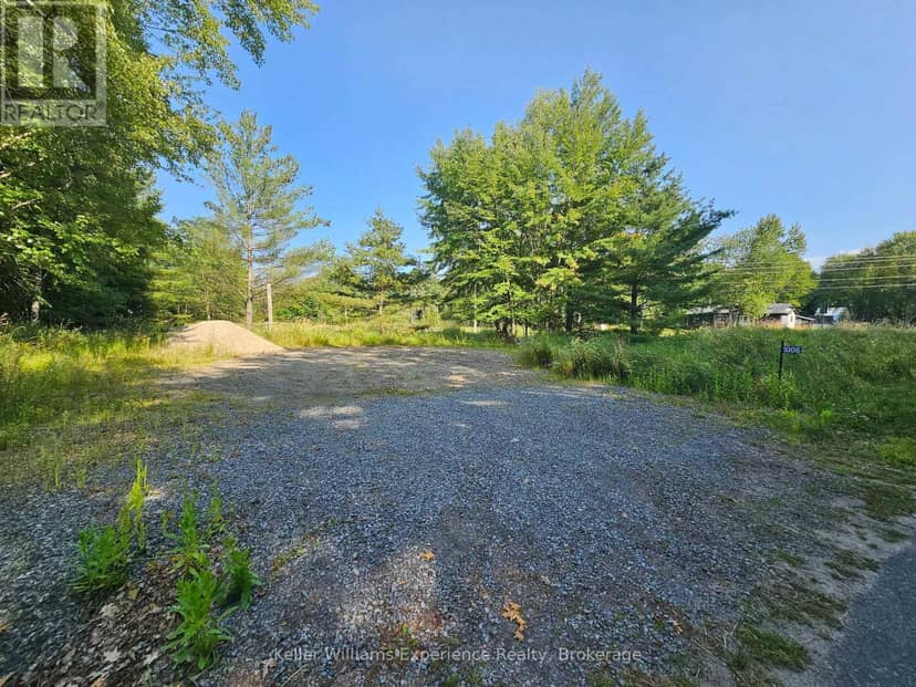 1006 Bowyers Beach Road, Bracebridge