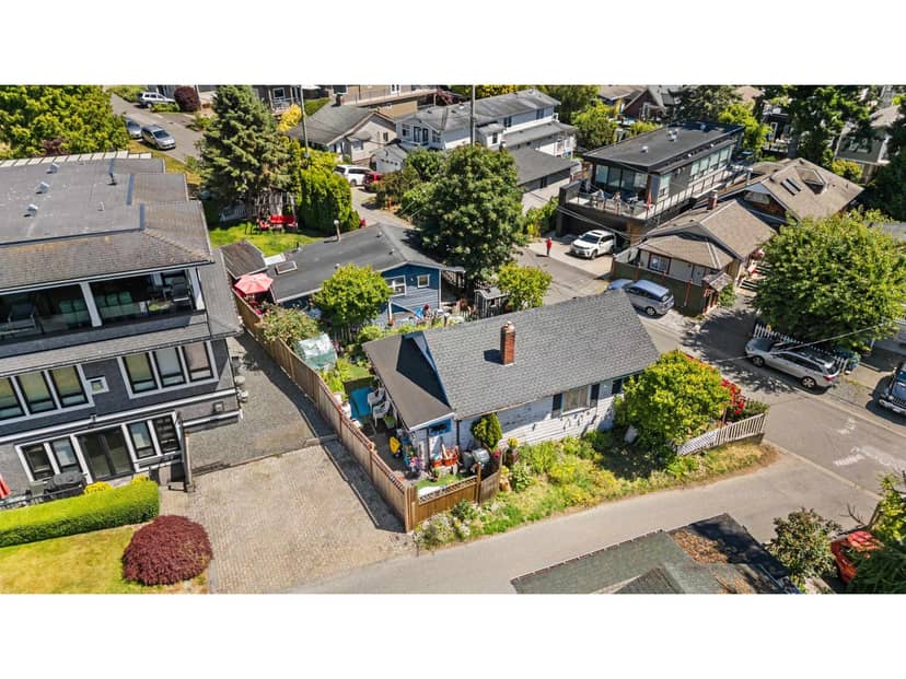 931 FINLAY STREET, White Rock, photo 4