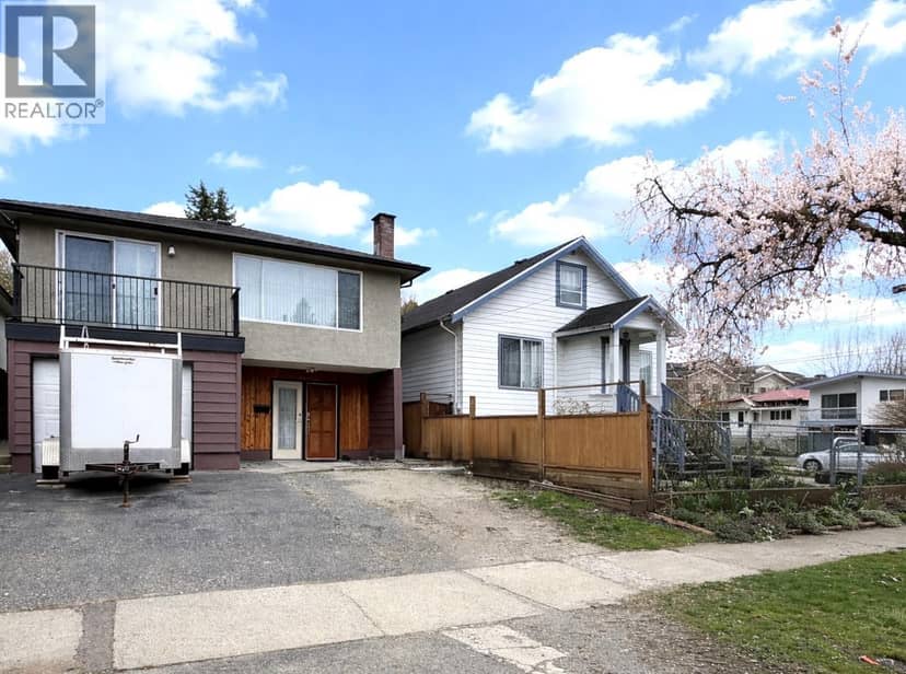 4882 MOSS STREET, Vancouver, photo 2