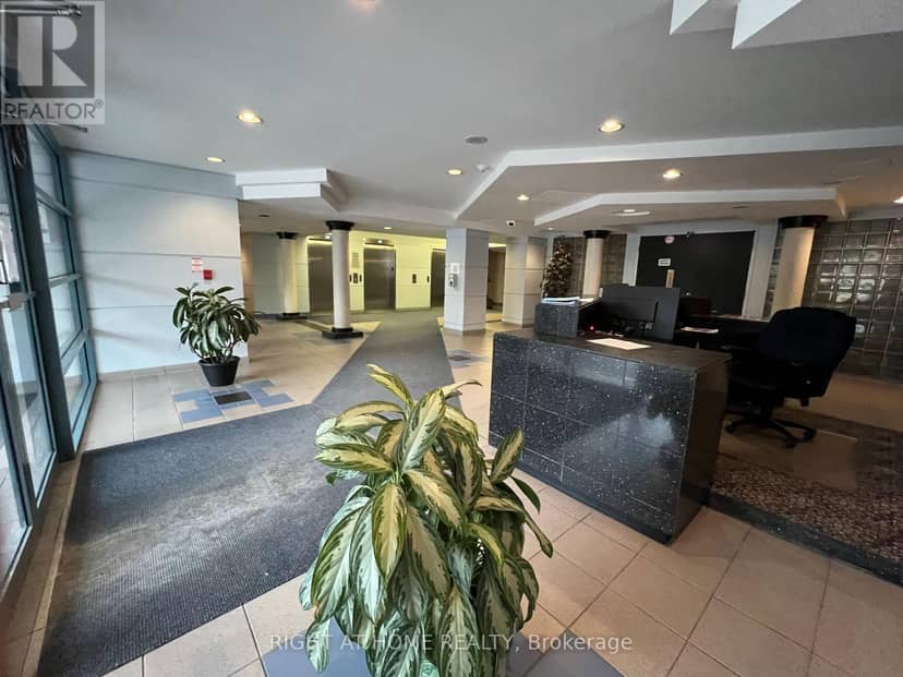 706 - 90 Dale Avenue, Toronto, photo 2