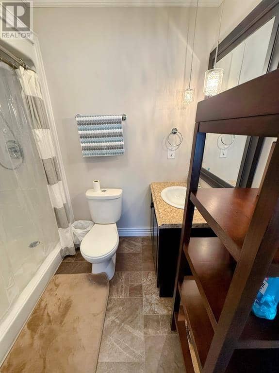 16 Park Crescent — photo 14 of 27