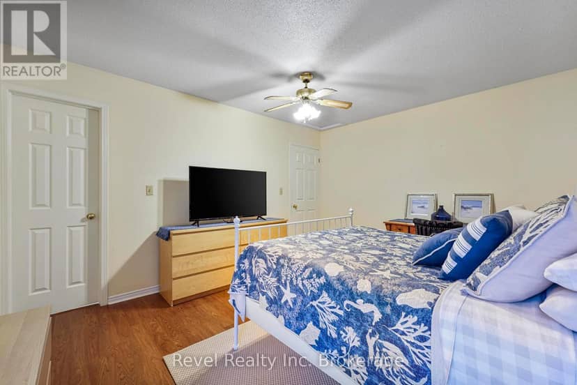 71842 Sunview Avenue — photo 34 of 40
