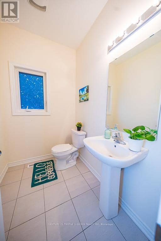 83 Robin Trail — photo 13 of 15