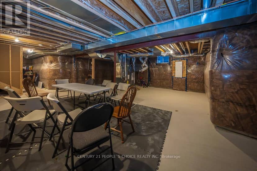 83 Robin Trail — photo 14 of 15