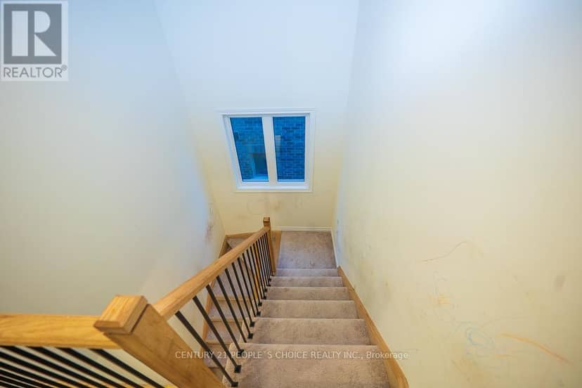 83 Robin Trail — photo 7 of 15
