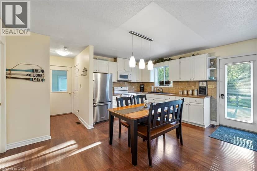 71842 SUNVIEW Avenue — photo 15 of 40