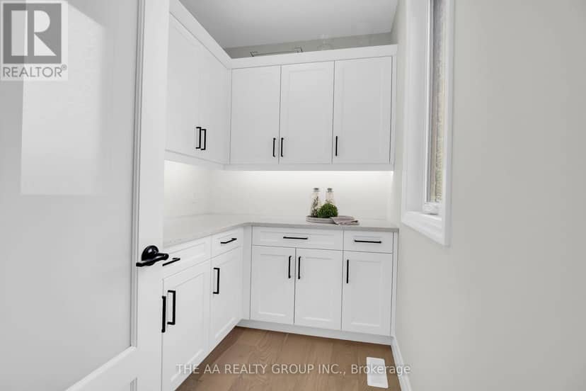 187 Foxborough Place — photo 15 of 40