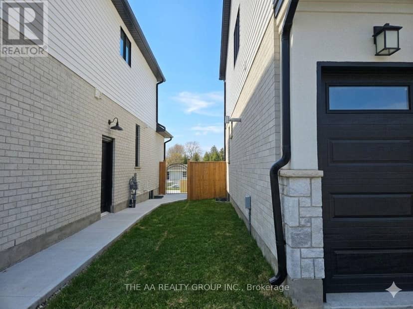 187 Foxborough Place — photo 3 of 40