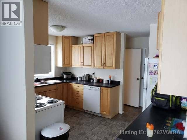 10850 98 Ave, Grande Cache, photo 6