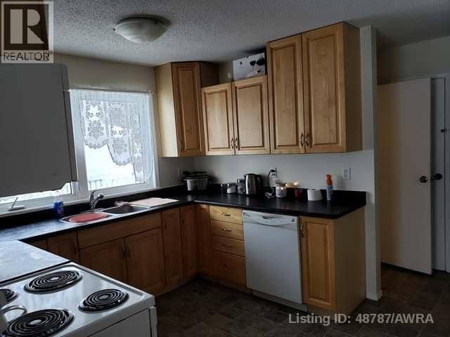 10850 98 Ave, Grande Cache, photo 4