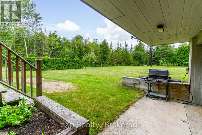 27 Bell Drive — photo 34 of 40