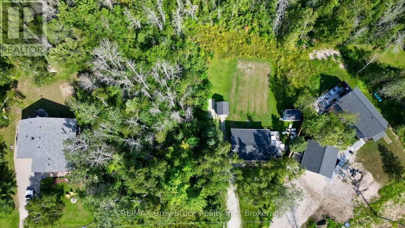 Part 28 Maple Drive — photo 10 of 22