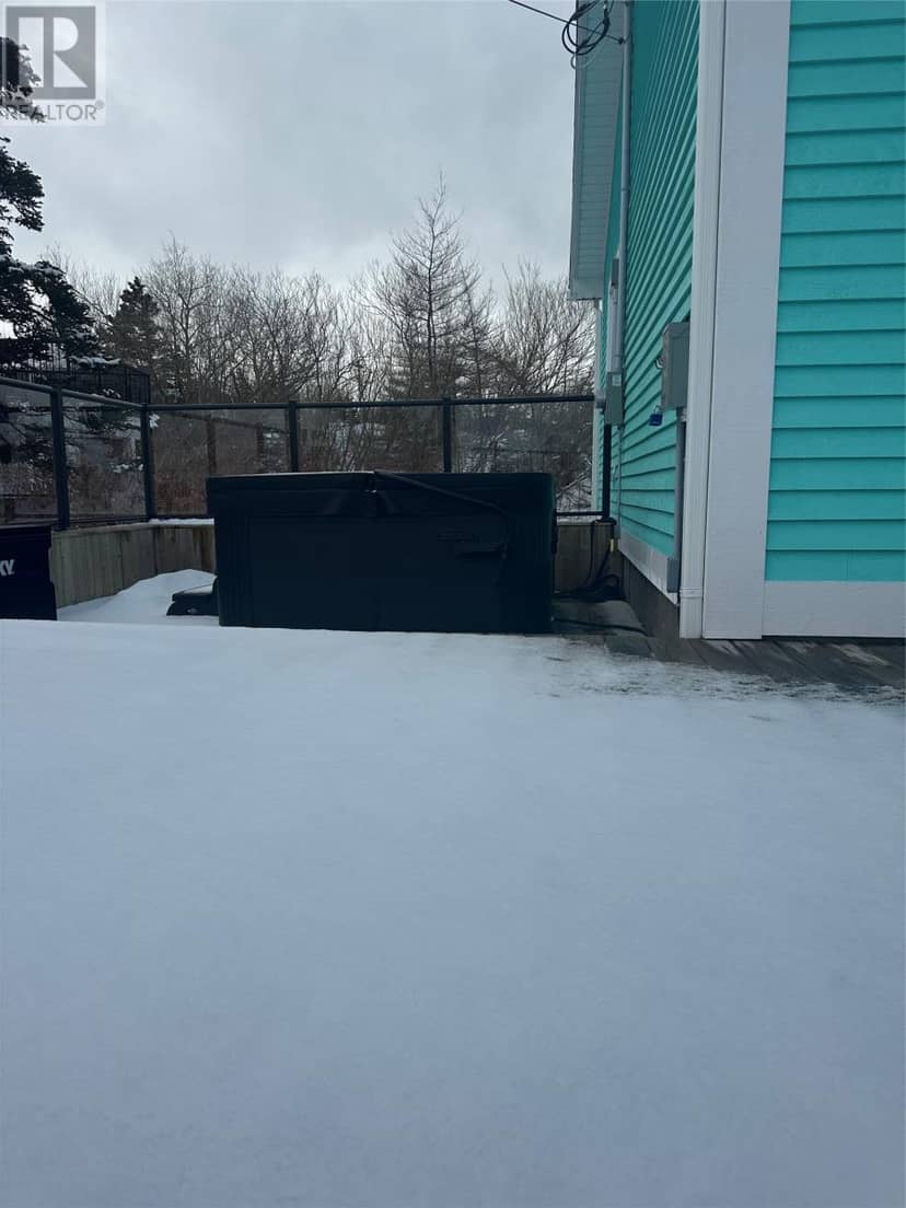 12 Churchill Avenue — photo 21 of 21
