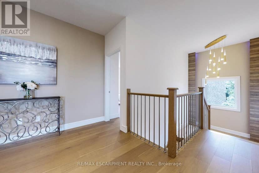 49 Roselawn Avenue — photo 22 of 40