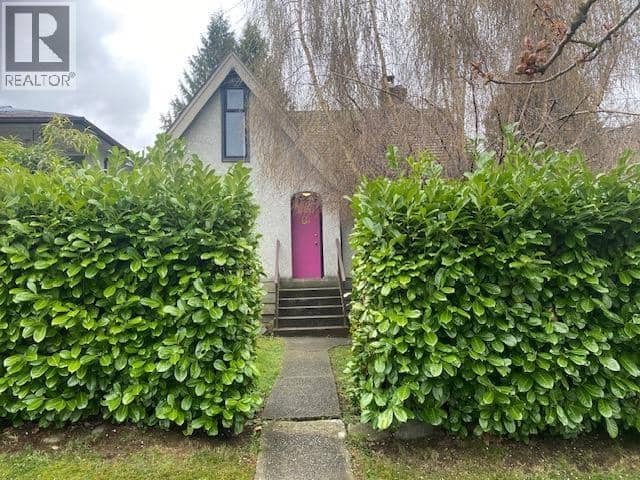 2520 E 24 Avenue, Vancouver, photo 2