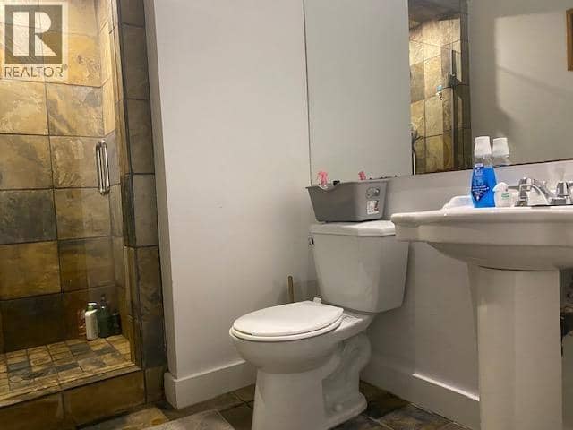 2520 E 24 Avenue, Vancouver, photo 5
