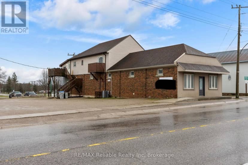 271 Main Street, Central Huron