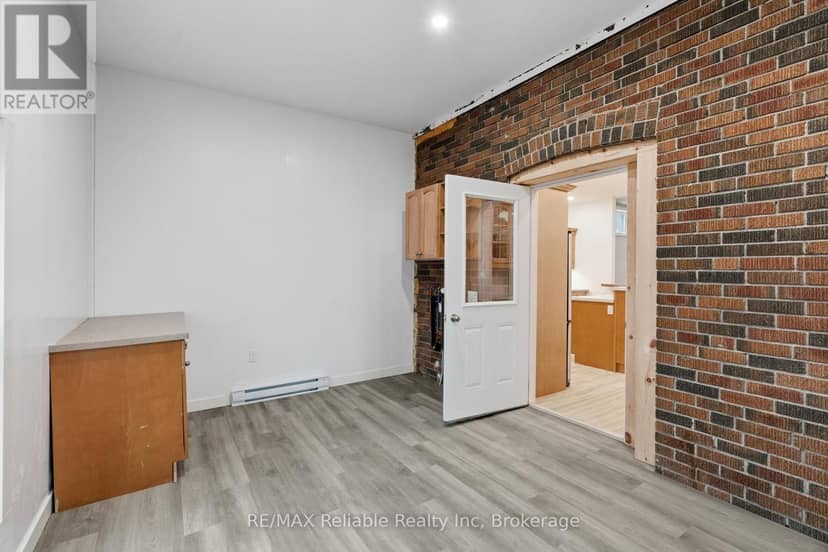271 Main Street — photo 12 of 40