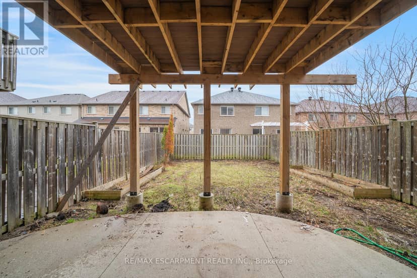 84 Andriana Crescent — photo 40 of 40