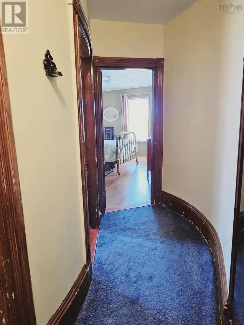 141 River Head Road — photo 21 of 40
