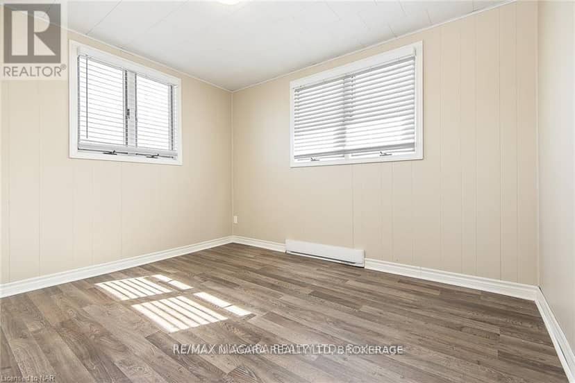 120 Elizabeth Street — photo 21 of 37