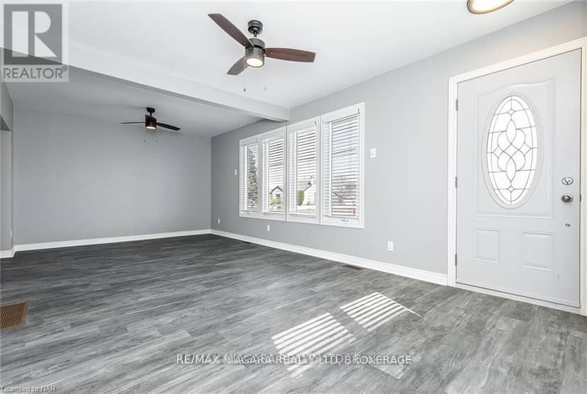 120 Elizabeth Street — photo 7 of 37