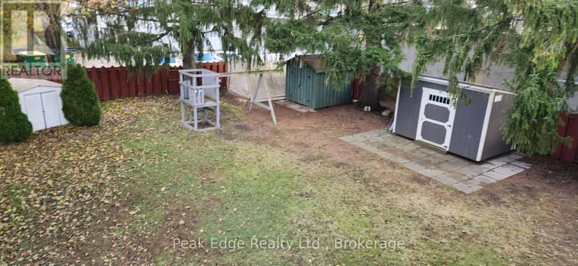 477 12th Avenue — photo 33 of 39