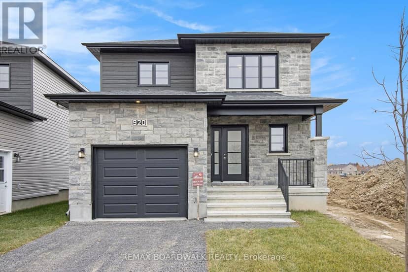 1145 Montblanc Crescent — photo 1 of 14