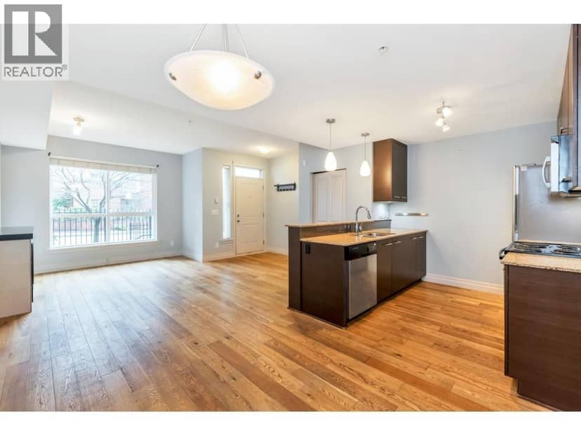 103 2343 ATKINS AVENUE, Port Coquitlam, photo 2