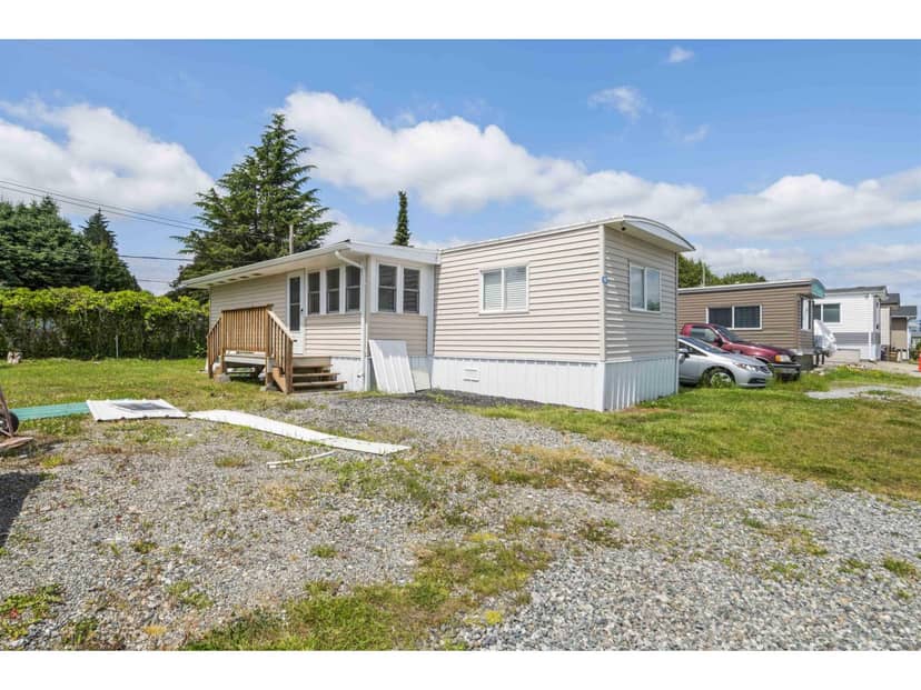 9B 26892 FRASER HIGHWAY, Langley, photo 3