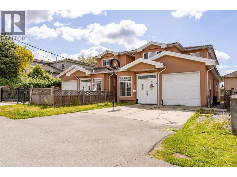 4316 HURST STREET, Burnaby, photo 2