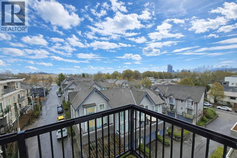 2551 KINGSWAY, Vancouver, photo 3