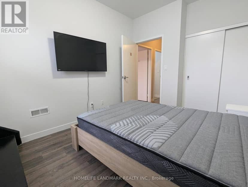T102 - 62 Balsam Street — photo 31 of 40