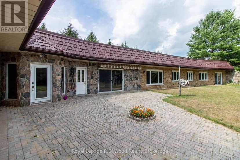 4974 Marion Street, Thames Centre, photo 2