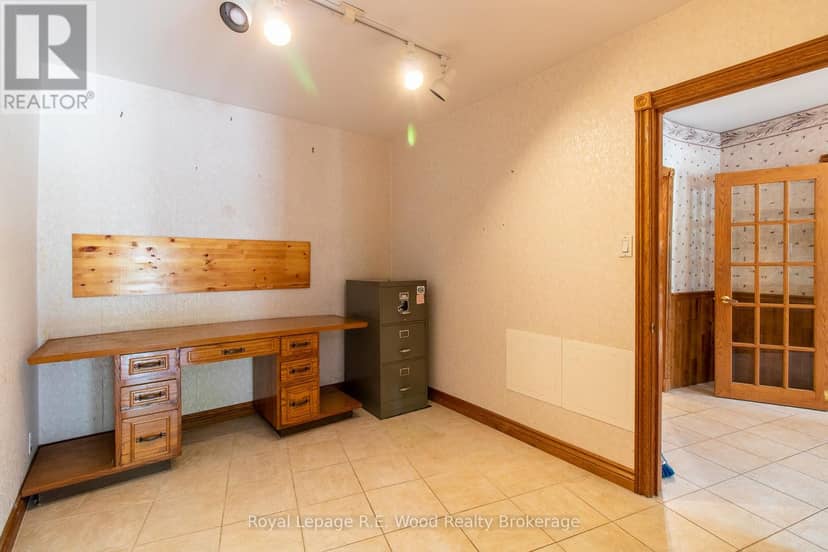 4974 Marion Street, Thames Centre, photo 7