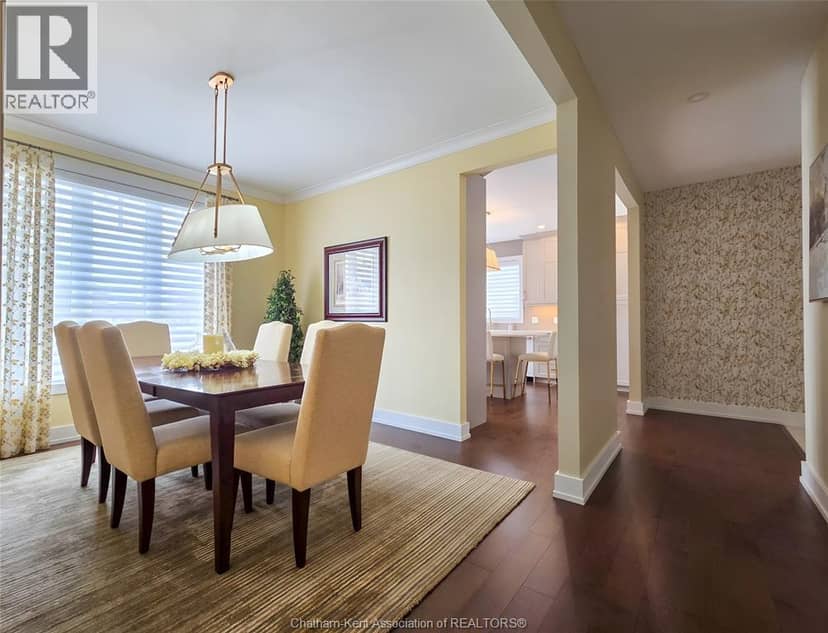 7 Tracy DRIVE — photo 17 of 40