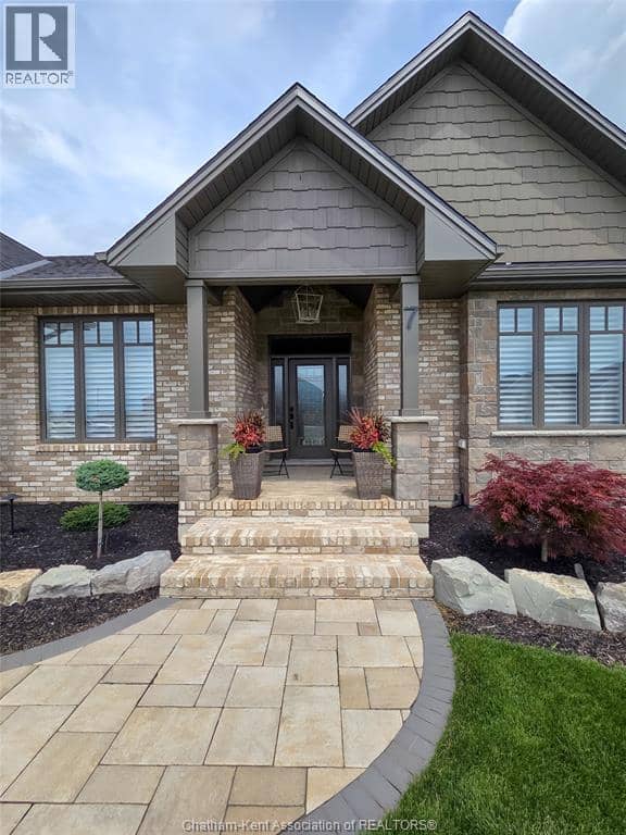 7 Tracy DRIVE — photo 5 of 40
